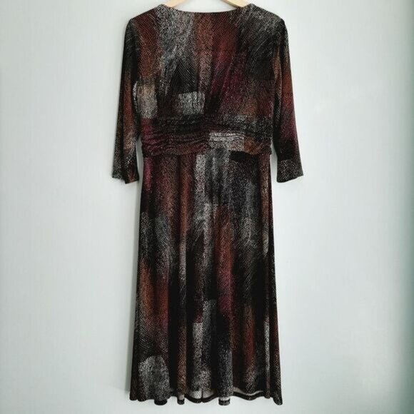 EVAN PICONE | Midi Length Surplice V-Neck Soft Stretchy Dress Abstract Print  10 - Picture 8 of 14